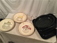 Pie Plates & Enamel Baking Dishes