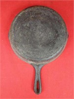 No 8 Wagner Ware Cast Iron Skillet