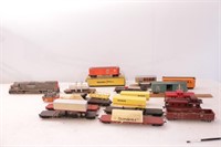 Assorted HO Scale Freight Engine & Cars 17pc