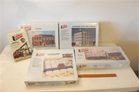 Group of 5 HO Scale Walthers Corner Stone Building