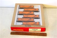 Walthers HO Scale Train Cars