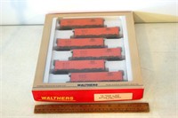 Walthers HO Scale Train Cars