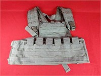Green Military Tactical Vest