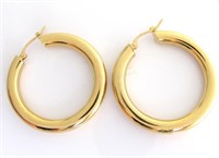 Classic Pair 18K Yellow Gold Hoop Earrings