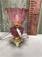 Cranberry table lamp
