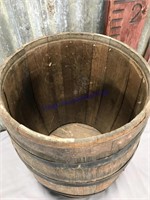 Wood barrel, open top