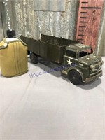Lumar army truck, pieces missing, canteen