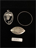 Lot 3  Jewelry Sterling Broach Pin Jewelry