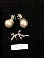 Lot 3  Jewelry Faux Pearl Earrings  and