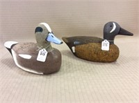 Pair of Blue Wing Teal Decoys by Richard