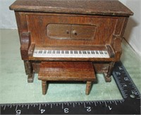 Vintage Music Box Piano Made In Taiwan