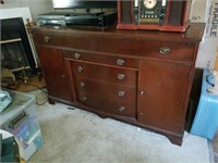 Vintage 1940's Mahogany Buffet w/bowfront drawers