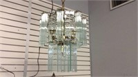 MID CENTURY 5 LIGHT CHANDELIER, WORKS; US WIRED