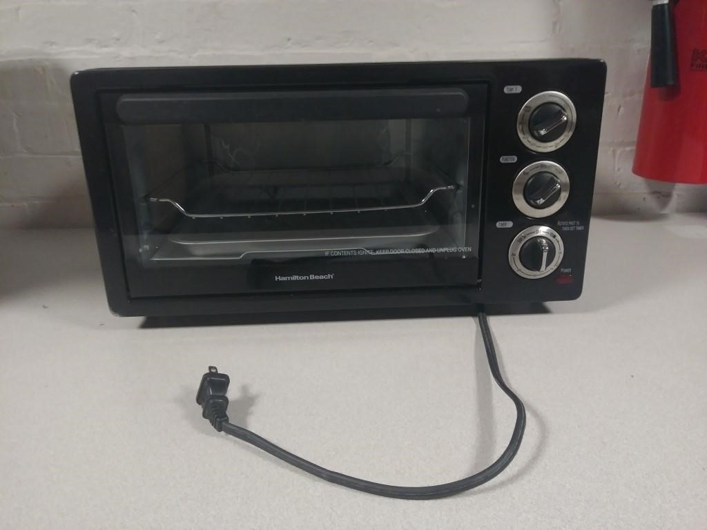 #15 Hamilton Beach Toaster Oven $10.00