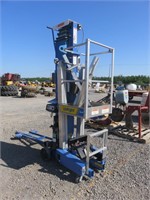 UpRight UL31 Man Lift