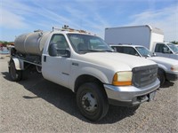 2000 Ford F-550 Super Duty Boom Truck