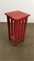 Red stain plan stand