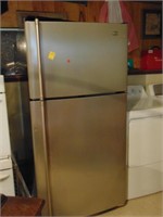 LG Refrigerator/Freezer -- It Works Great!