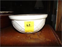 USA Crock bowl in very good shape