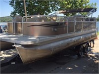 2016 Monitou Auora Angler 20 Pontoon Boat