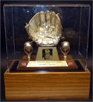 JIM PALMER GOLDEN GLOVE AWARD