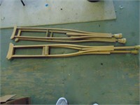 2 Sets Of Wooden Crutches