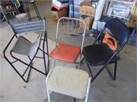 3 Chairs / White Stool