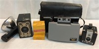 Vintage Kodak Cameras & Polaroids Q6H