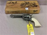 Uberti Stoeger Model 1873 45 LC Revolver
