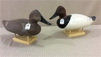 Pair of Gibson Canvasbacks