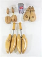 3 paires d'embauchoirs - 3 pairs of shoe trees