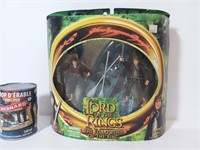 2 figurines le Seigneur des Anneaux : Frodo &