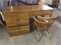 Ethan Allen desk and chair