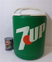 Glacière 7UP cooler