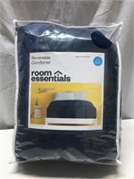 NEW Room Essentials Reversible Comforter PNA