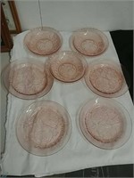 4 depression glass plates and 3 bowls