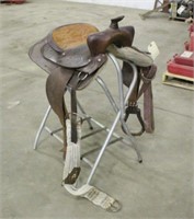 16" Western Saddle, Stand Not Included
