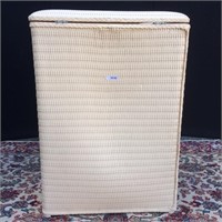 Tightly Woven Wicker Laundry Hamper