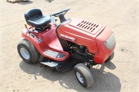 MTD Yard Machine 13AH762F752 Riding Lawn Mower