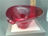 Glass decorative bowl with pouring spout - 3"