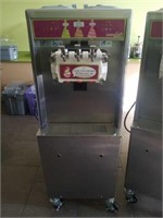 Taylor 791-33 ice cream machine