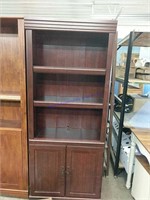 Cabinet With 3 Shelves
