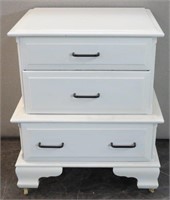 "Meredith" 3-Drawer Rolling End-Table/ Night Stand