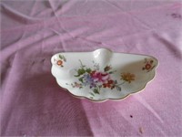 Made in England Shell Dish 5"Long