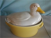 Duck Cookie Jar White and Yellow