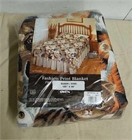 New fashion print cat blanket Queen / king size