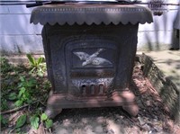 Comforter Side Feed Cast Iron Stove