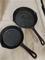 2 cast iron skillets 8in and 6in