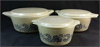 Set of 3 Covered Pyrex casserole dishes - very