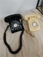 2 vintage rotary phones